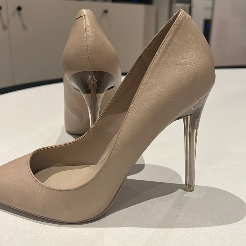 New ALDO nude pumps Women’s size 8
